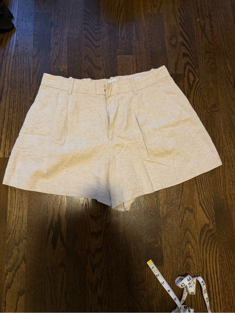GAP High Waist Beige Linen-Blend Shorts